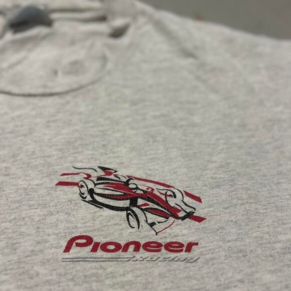 **Vintage Grey and Red Pioneer "It's Loud in Here" Racing T-Shirt - Picture 2 of 5